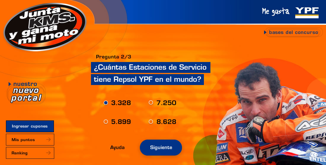 Captura de pantalla de una pregunta con cuatro opciones, a la derecha se destaca la figura del motociclista Carlo de Gavardo